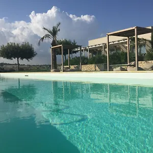 Scilla Maris Charming Resort