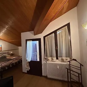  Alloggio per agriturismo Tenuta I Ginepri Italia